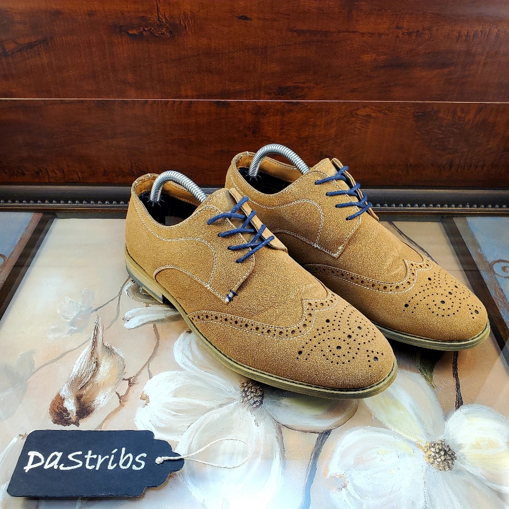 Men's tan Savannah Harbor shoes size 9